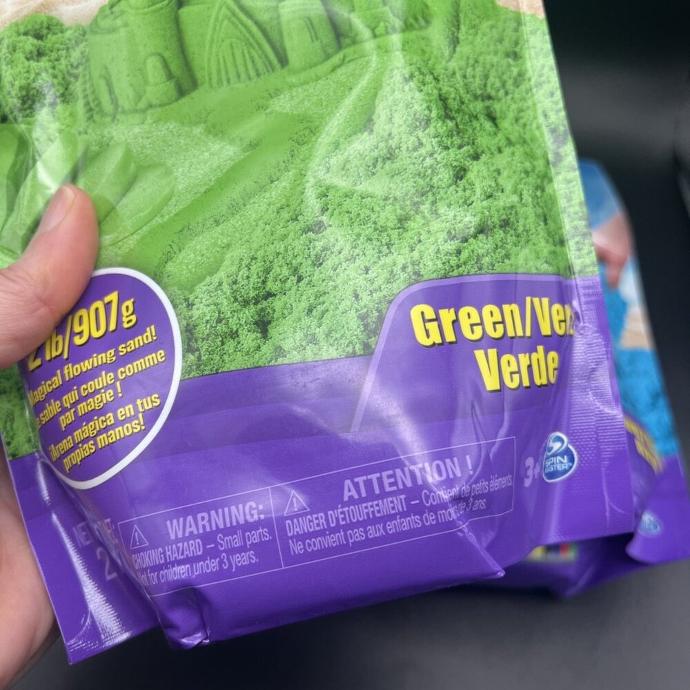 Lot of 2 Kinetic Sand 2 lb Bags, 1 Blue 1 Green New Sealed - Picture 3 of 6